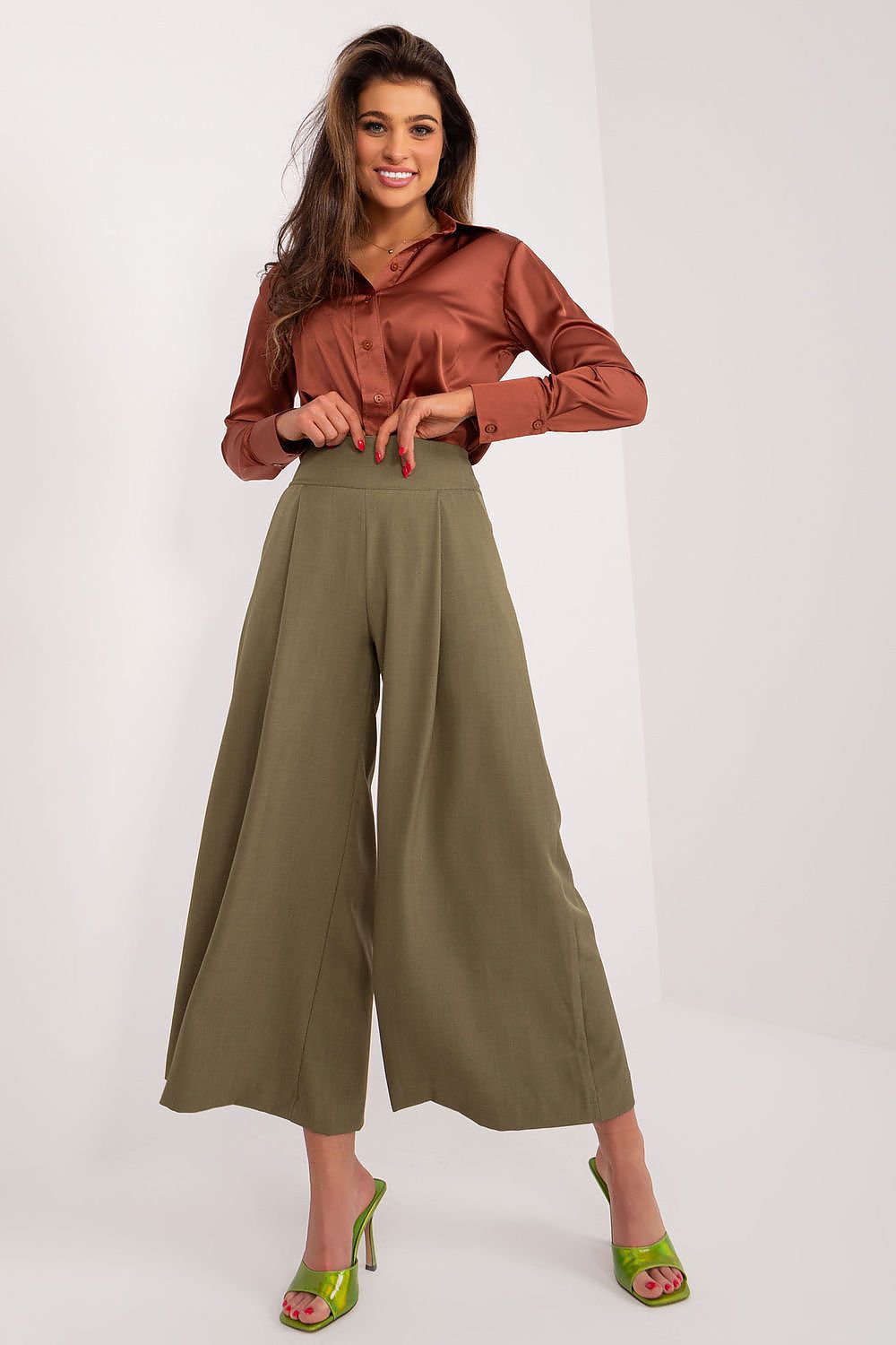  Culottes model 192507 Italy Moda 