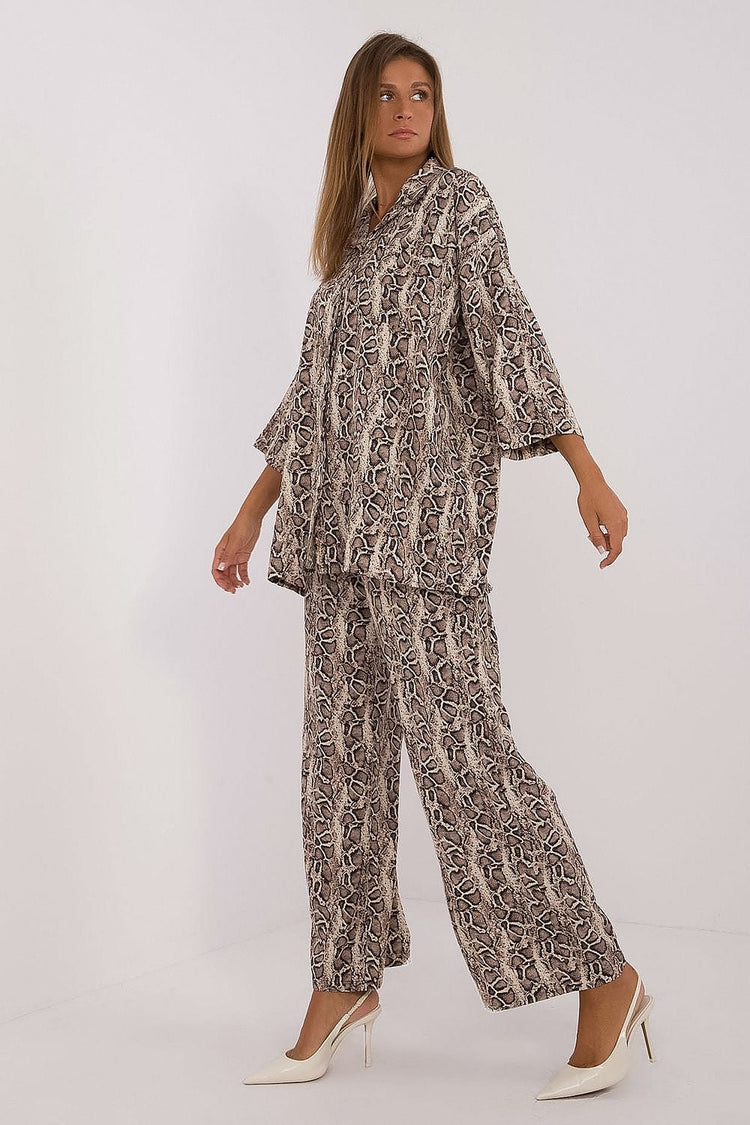  Ustaw model 199958 Italy Moda 