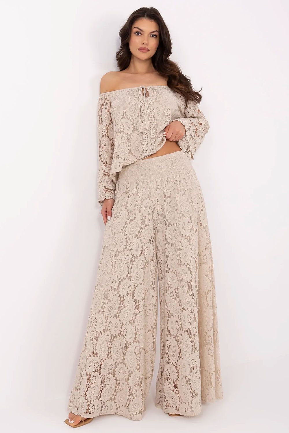  Koronkowe spodnie model 211436 Italy Moda 