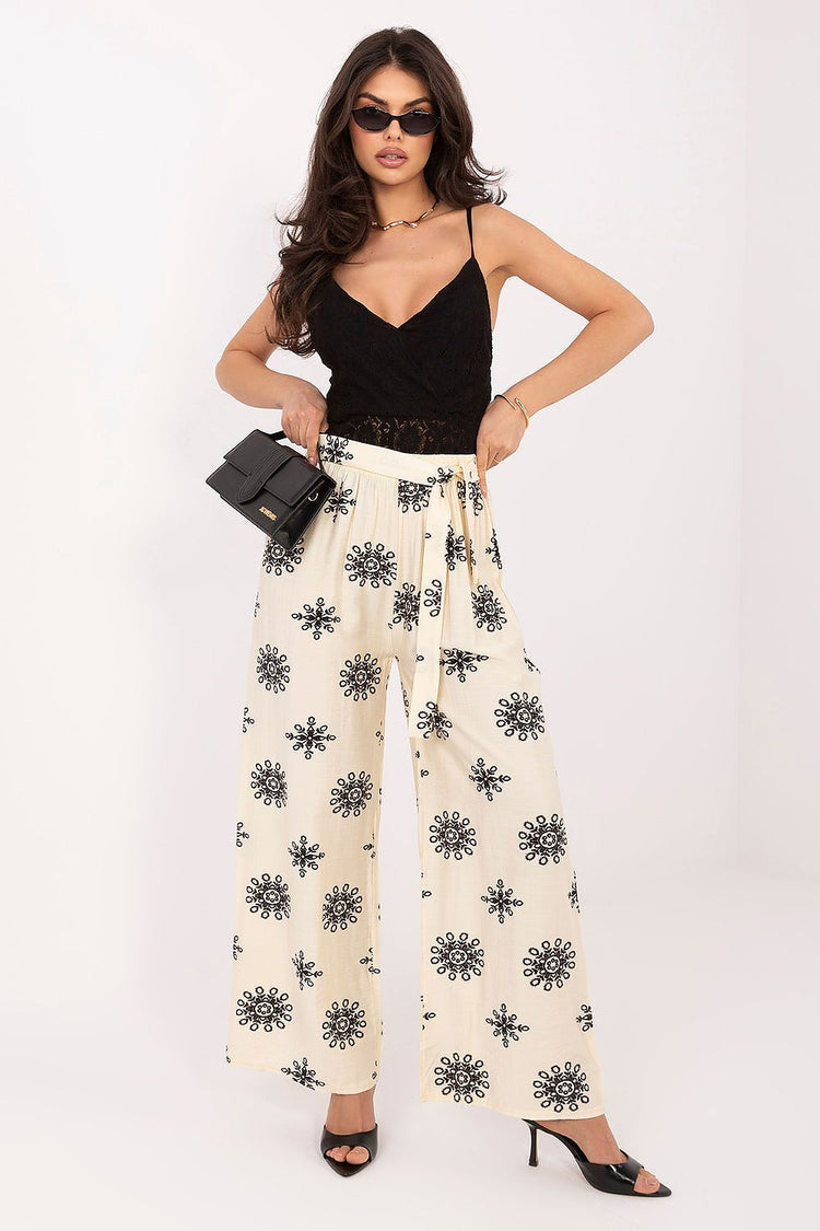  Damskie spodnie model 226626 Italy Moda 